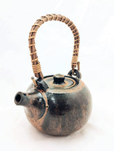 Load image into Gallery viewer, Ochre Teapot