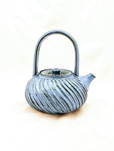 Load image into Gallery viewer, Pleated Streams Teapot