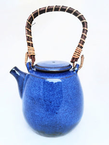 Clear Waters Pot